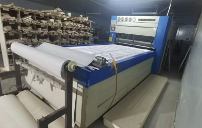 Vacuum pressing machine